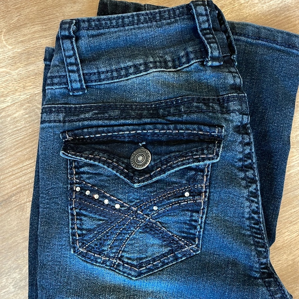 Wallflower Dark wash jeans